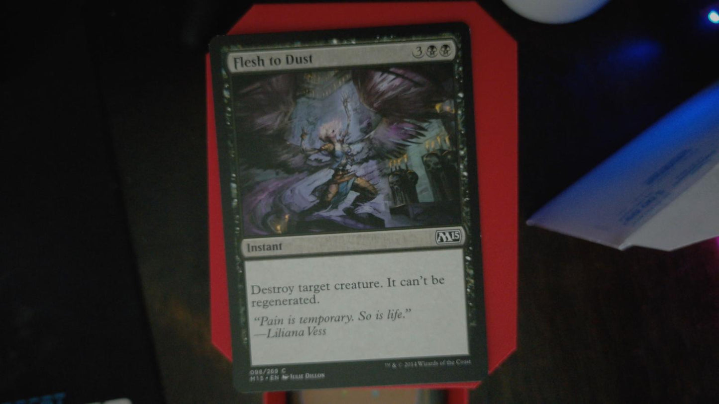 Flesh to Dust 98 Magic 2015 (M15) MTG C LP