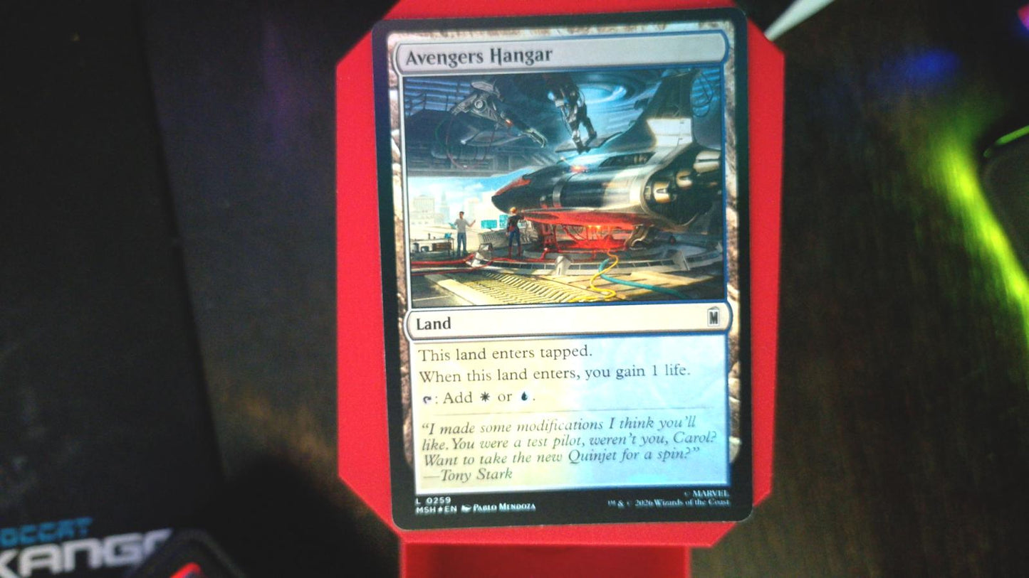 Avengers Hangar 259 Marvel Super Heroes MTG Land Foil NM