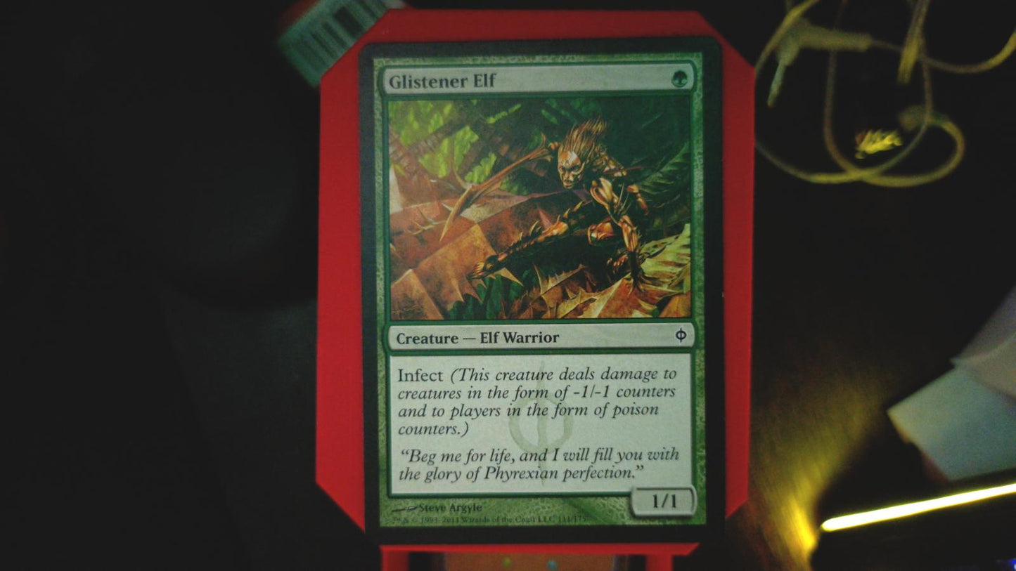 Glistener Elf 111 New Phyrexia MTG C NM