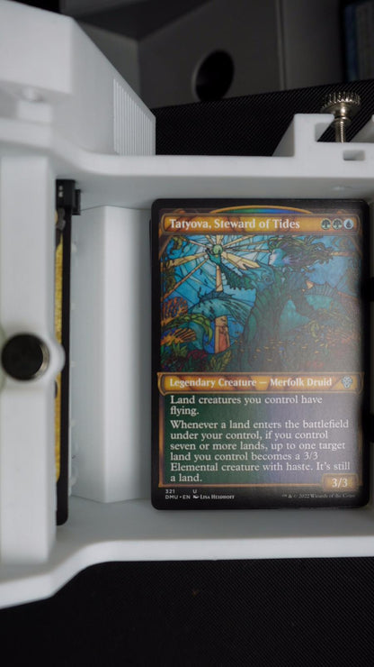 Tatyova, Steward of Tides (Showcase) 321 Dominaria United MTG UC NM