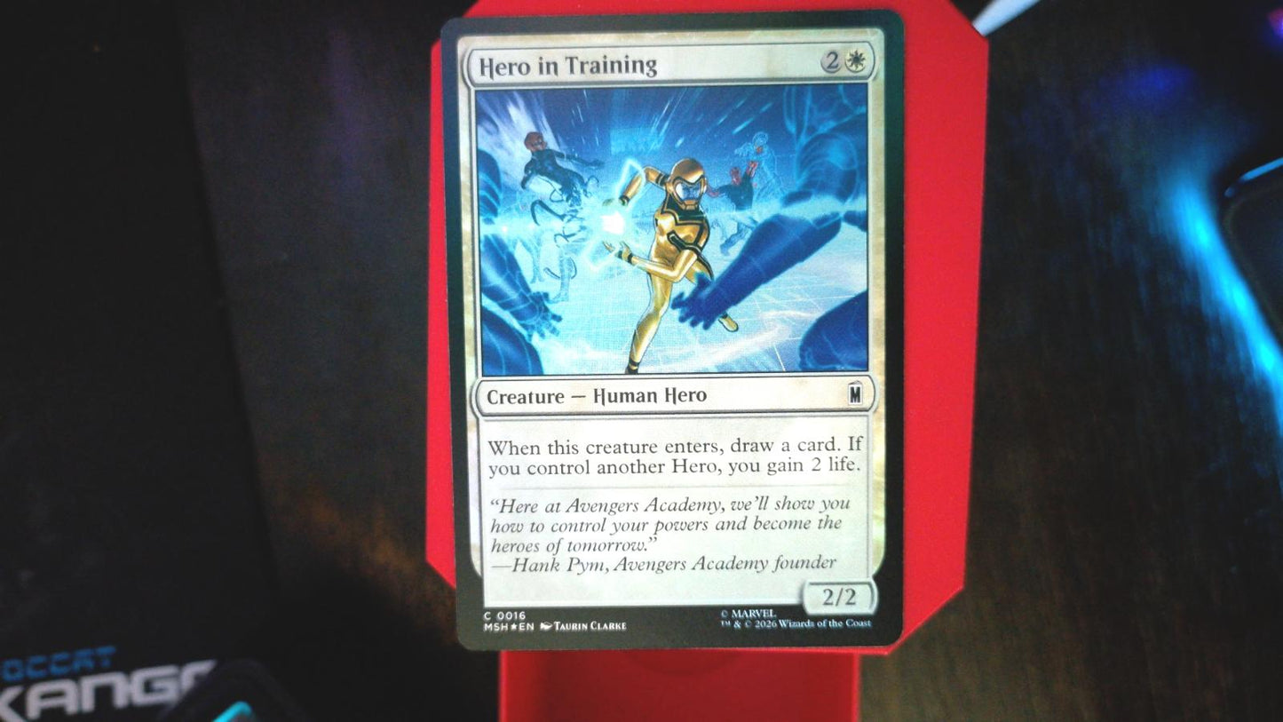 Hero in Training 16 Marvel Super Heroes MTG C Foil NM