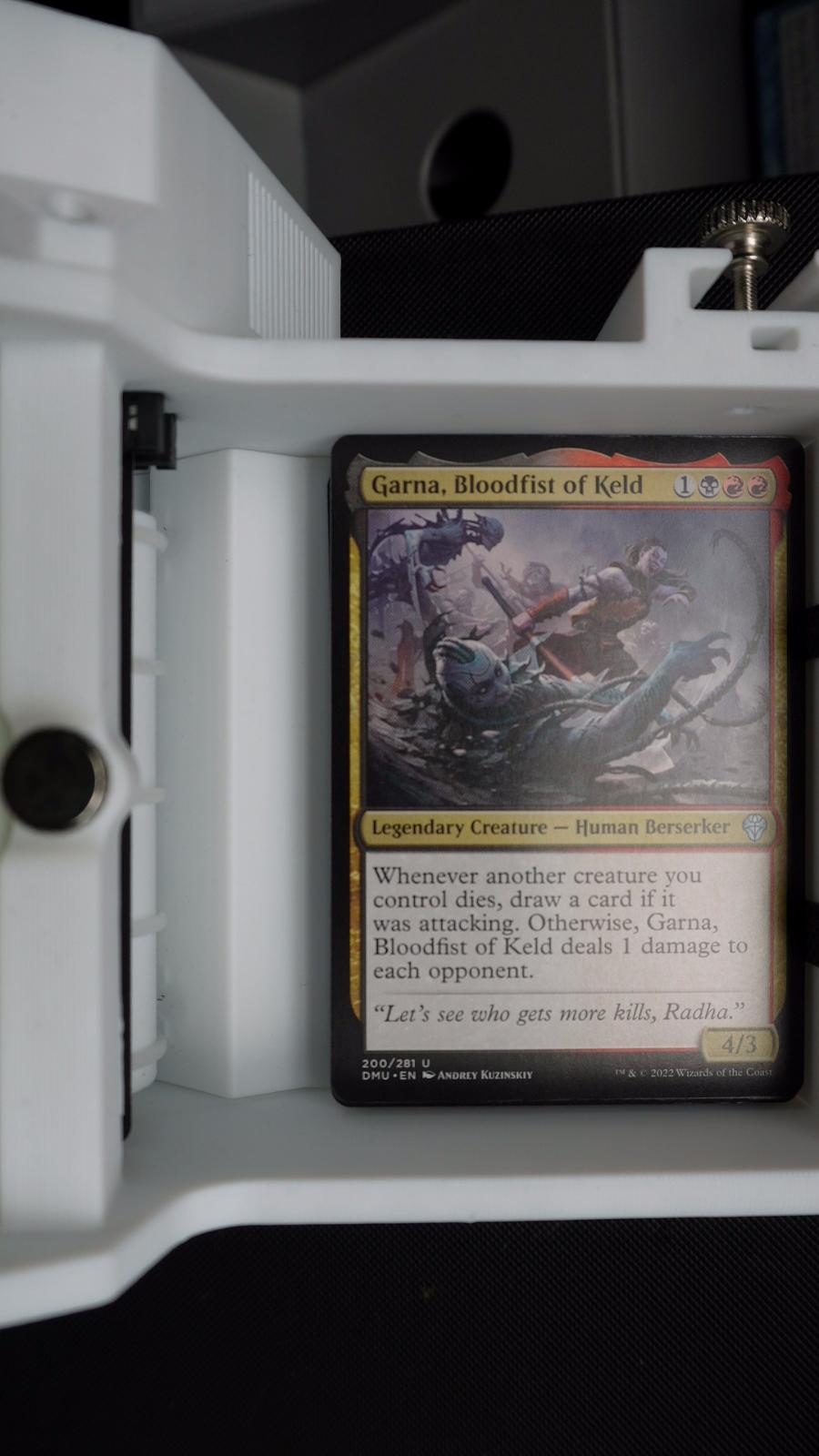 Garna, Bloodfist of Keld 200 Dominaria United MTG UC NM