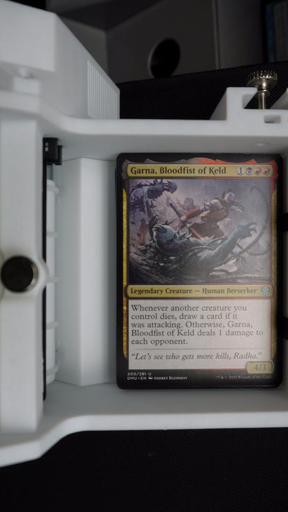Garna, Bloodfist of Keld 200 Dominaria United MTG UC NM