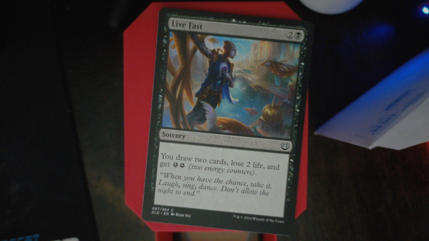 Live Fast 87 Kaladesh MTG C LP