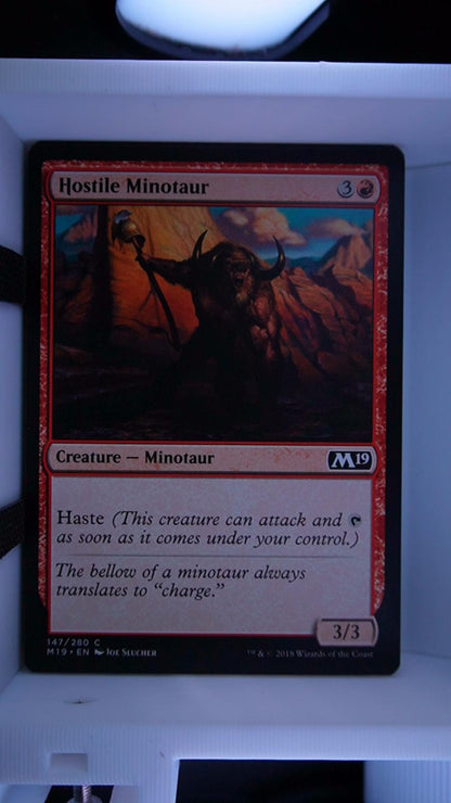 Hostile Minotaur 147 Core Set 2019 MTG C NM