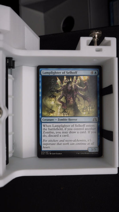Lamplighter of Selhoff 72 Shadows over Innistrad MTG C NM
